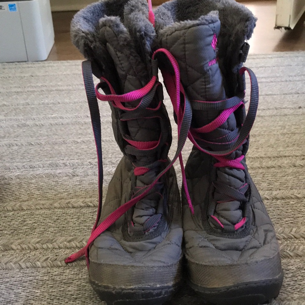 Columbia boots!!